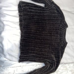 Green wildflower sweater